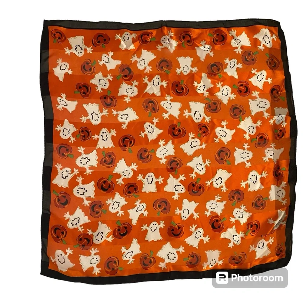 ECHO SCARF HALLOWEEN PUMPKINS GHOSTS ORANGE BLACK WHITE SQUARE SILK?